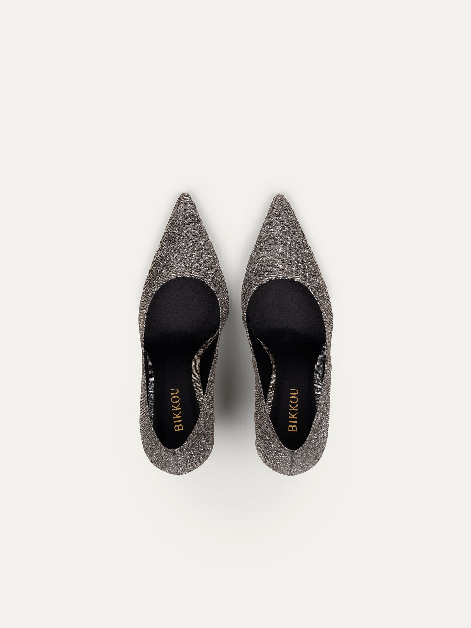 11:30 pm Friday night is cocktail night - diamond plata