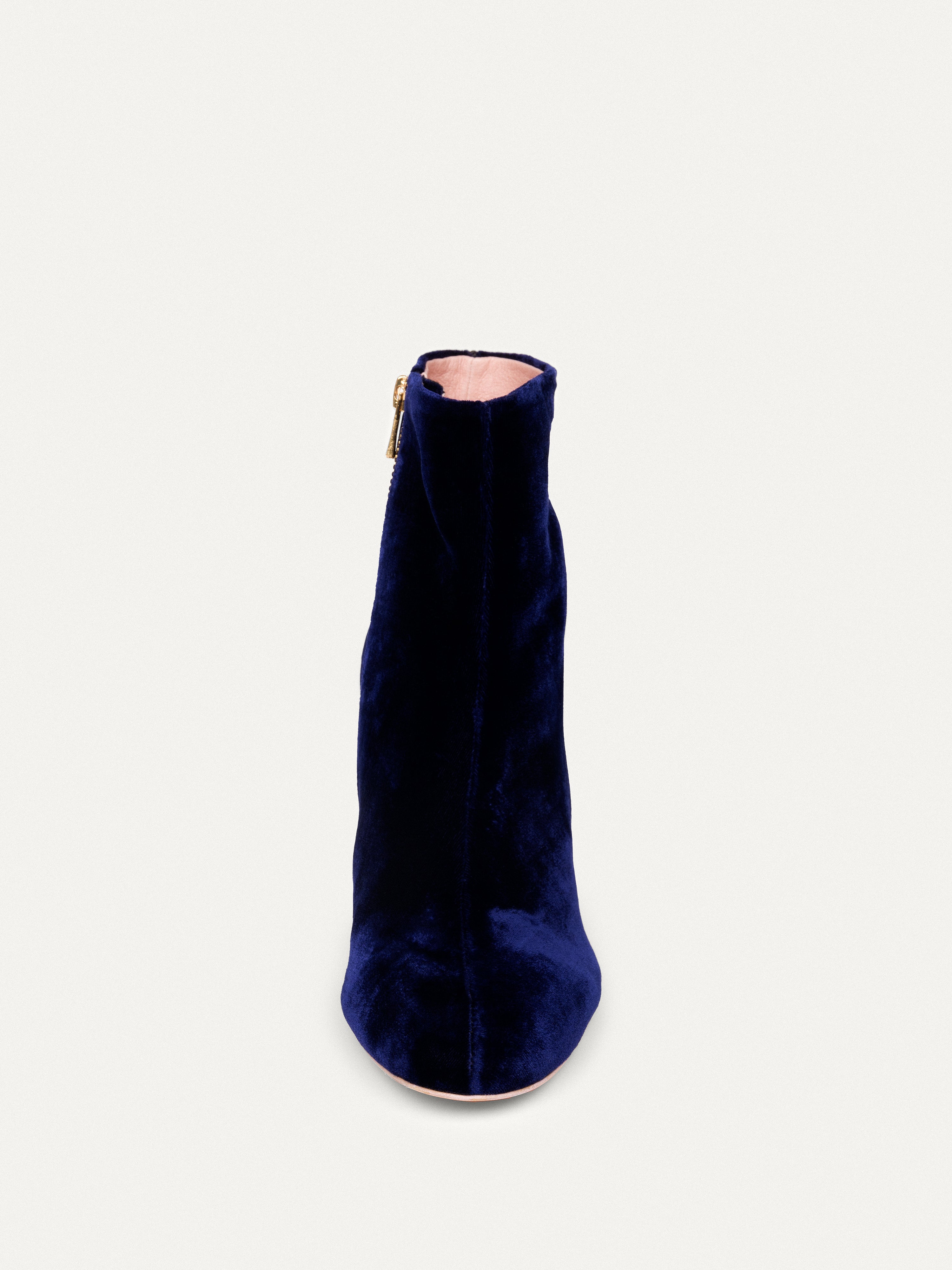 6PM EXPO AT THE GALLERY - dark blue